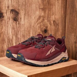 *Altra Olympus 5 Hike Low GTX Trail Shoes (1425)